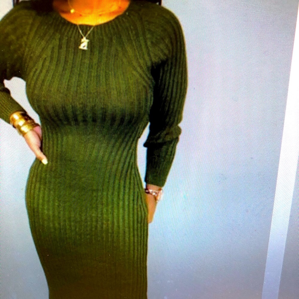 Mid calf round neck has some stretch